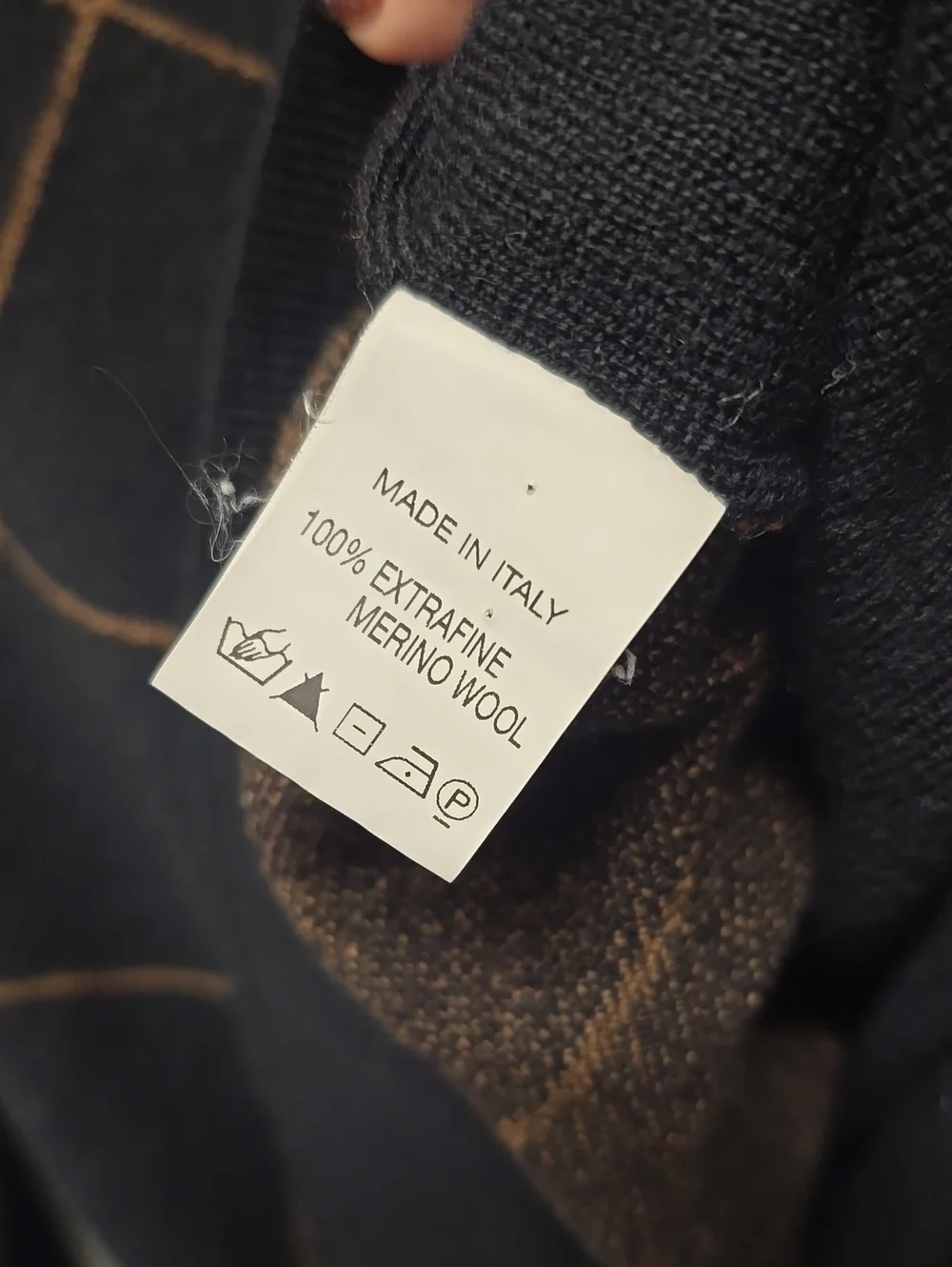 Scott Barry | Quarter-Zip Sweater with Brown Argyle Lines